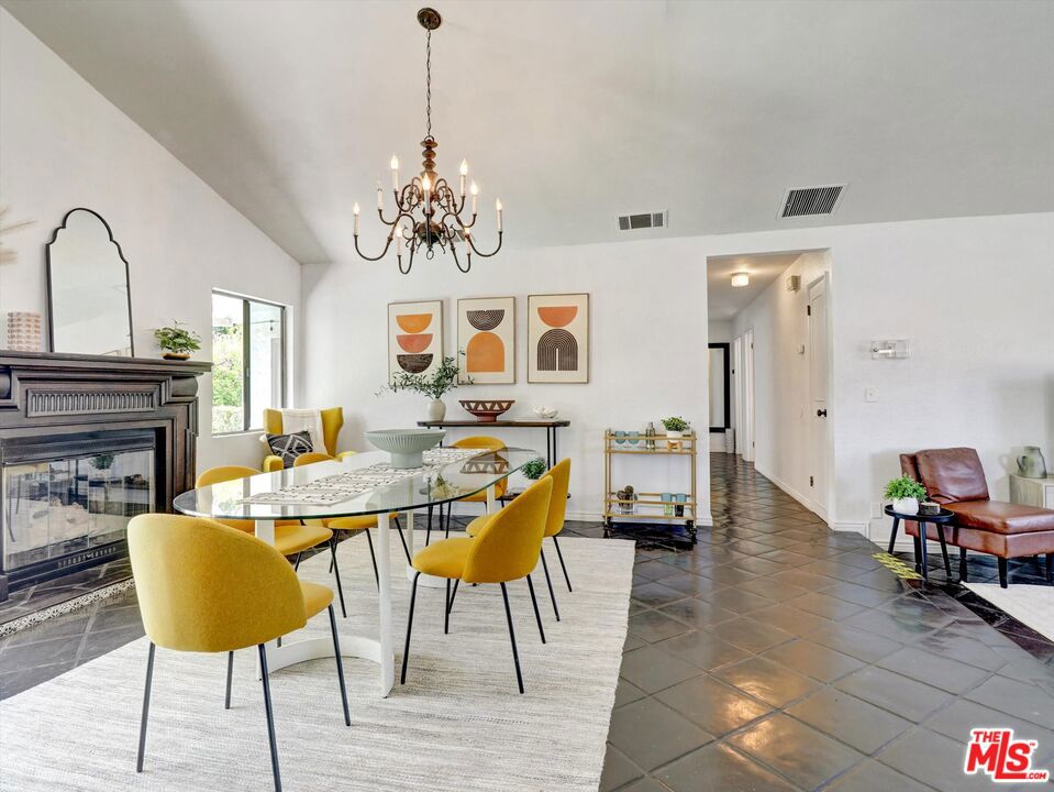 MLS #25621553 image #17