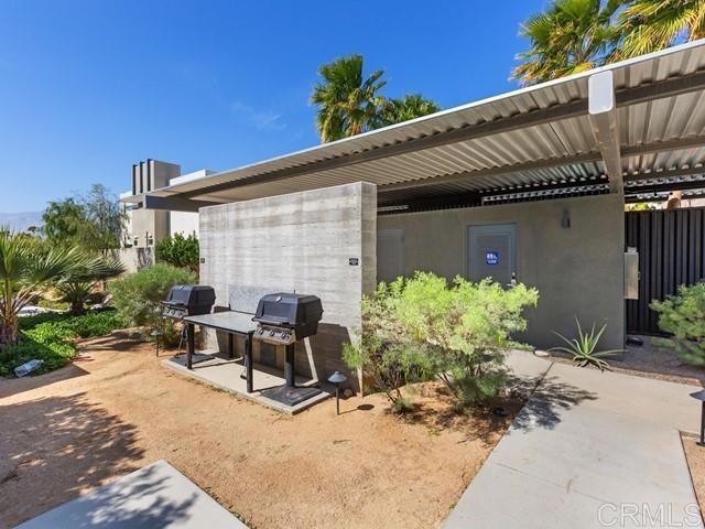 175 The Riv, Palm Springs CA: https://media.crmls.org/mediaz/7d2cf254-fd6c-4650-89cc-010236fad5e1.jpg