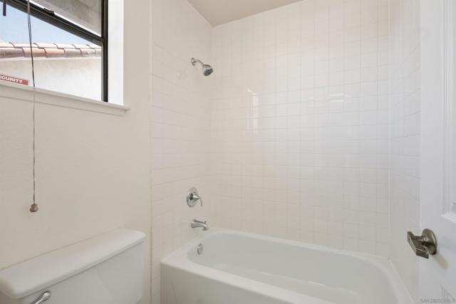 16205 Via Embeleso, San Diego CA: https://media.crmls.org/mediaz/7d2d5d4d-0116-4395-b82a-abcb1aa6f00e.jpg