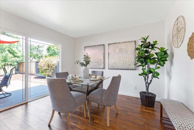 711 Los Huecos Drive, San Jose CA: https://media.crmls.org/mediaz/7d2ec40c-0d59-4d5f-a425-b7688d0b022d.jpg