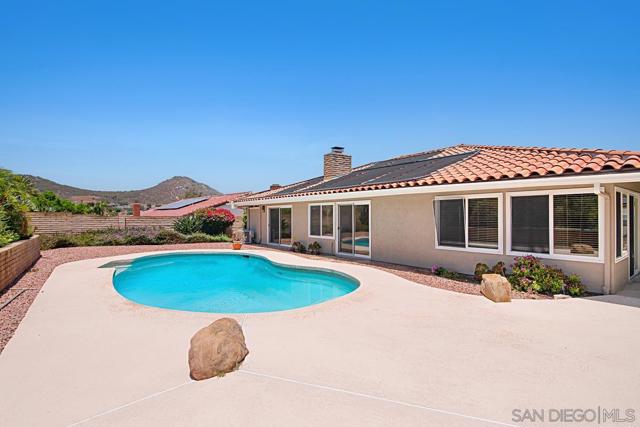 Image 26 of 29 For 18172 Sencillo Dr