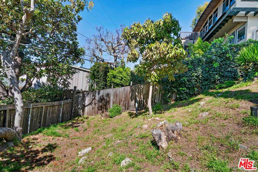 MLS #26846937 image #42