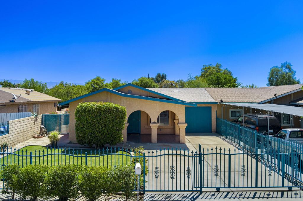 49840 Avenida Cortez