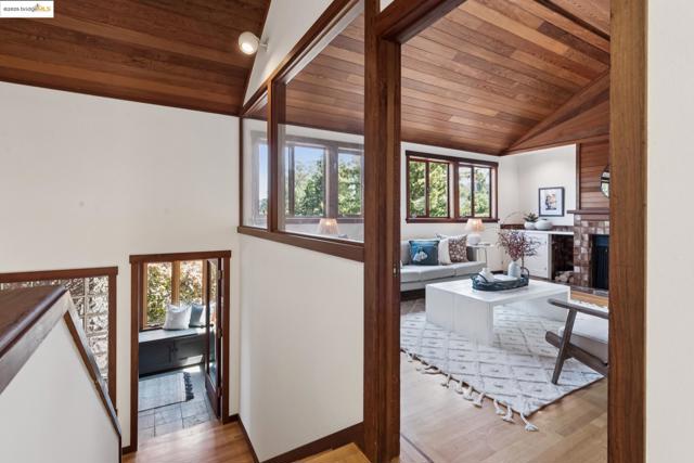 737 Woodhaven Rd, Berkeley CA: https://media.crmls.org/mediaz/7d2faa63-461a-4928-80b2-45f31281e3e3.jpg