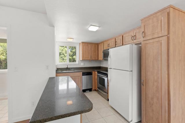 14225 Lora Drive, Los Gatos CA: https://media.crmls.org/mediaz/7d2fbe0f-d742-4c6f-b968-6e6cabf1f1e5.jpg