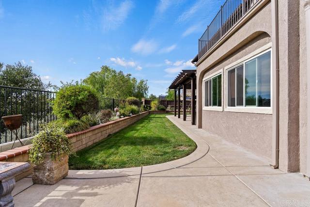 Detail Gallery Image 15 of 56 For 35965 Darcy Pl, Murrieta,  CA 92562 - 5 Beds | 3 Baths