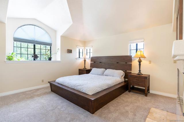 4514 La Canada, Fallbrook CA: https://media.crmls.org/mediaz/7d31c32f-82e0-408a-9005-49f425c5aee8.jpg