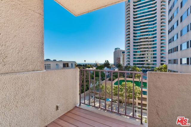 Image 3 for 10450 Wilshire Blvd #6C, Los Angeles, CA 90024