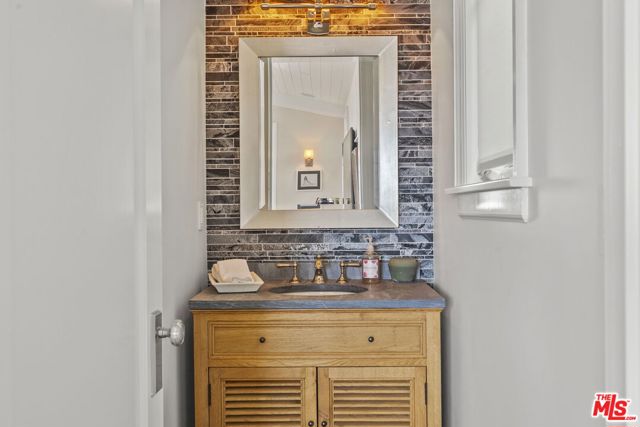 636 12th Street, Manhattan Beach, California 90266, 5 Bedrooms Bedrooms, 0 ,4 BathroomsBathrooms,Residential,For Sale,12th,0,26842911 636 12th Street, Manhattan Beach, California 90266, 5 Bedrooms Bedrooms, 0 ,4 BathroomsBathrooms,Residential,For Sale,12th,0,26842911