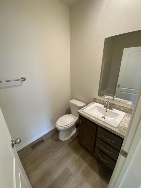 Image 2 of 21 For 99 Marigold Avenue