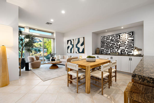 245 Kiva Court, Palm Desert, CA 92260