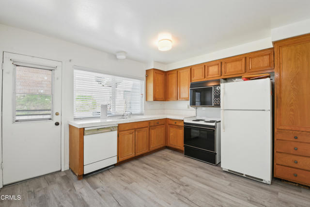 Detail Gallery Image 3 of 20 For 8593 Calle Feliz, Rancho Cucamonga,  CA 91730 - 4 Beds | 2 Baths