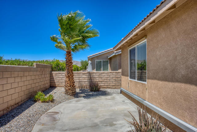 65565 Acoma Avenue, Desert Hot Springs CA: https://media.crmls.org/mediaz/7d33e01e-7799-4f62-9b89-9d0930c23848.jpg