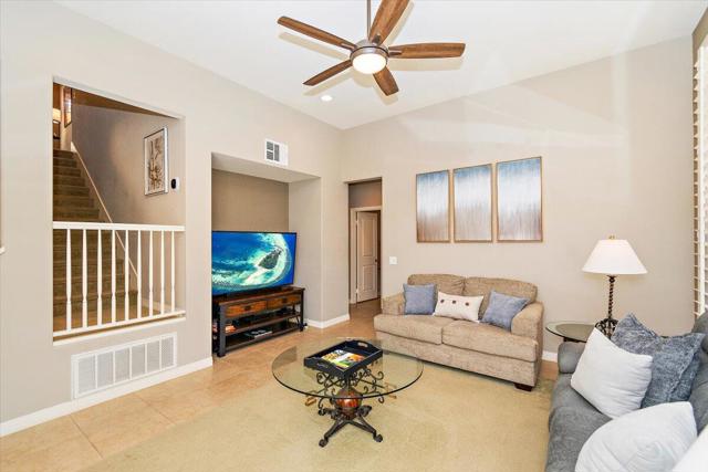 52190 Desert Spoon Court, La Quinta CA: https://media.crmls.org/mediaz/7d344790-bef9-4904-ad70-4c36962e0f39.jpg
