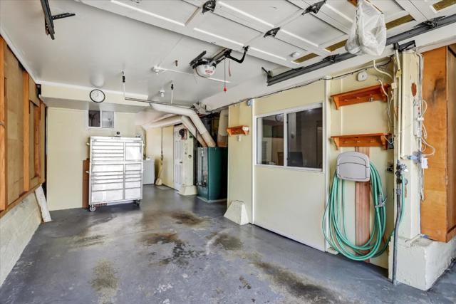 333 Elliot Street, San Francisco CA: https://media.crmls.org/mediaz/7d35b062-f38c-44ba-8d7a-6407153e64e3.jpg