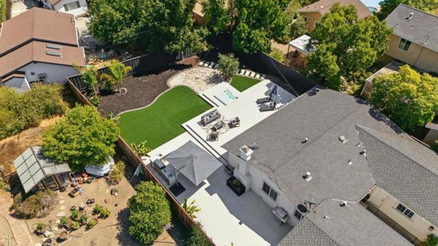 2924 Vivian Lane, San Jose CA: https://media.crmls.org/mediaz/7d368e94-2802-4ab0-89dc-63ca273f6d1b.jpg