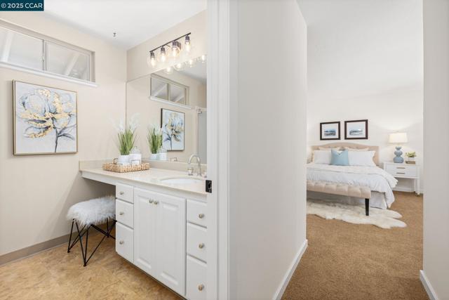 1618 Candelero Dr, Walnut Creek CA: https://media.crmls.org/mediaz/7d36f715-9f60-4863-95ab-c8b67840bdfd.jpg