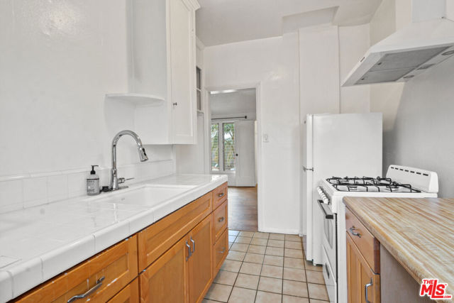 Image 3 for 1388-1 Edgecliffe Dr, Los Angeles, CA 90026