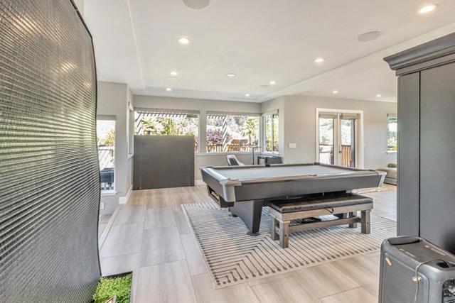 11550 Skyline Boulevard, Oakland CA: https://media.crmls.org/mediaz/7d388711-90a9-4936-8579-b5dcd6bfa30e.jpg