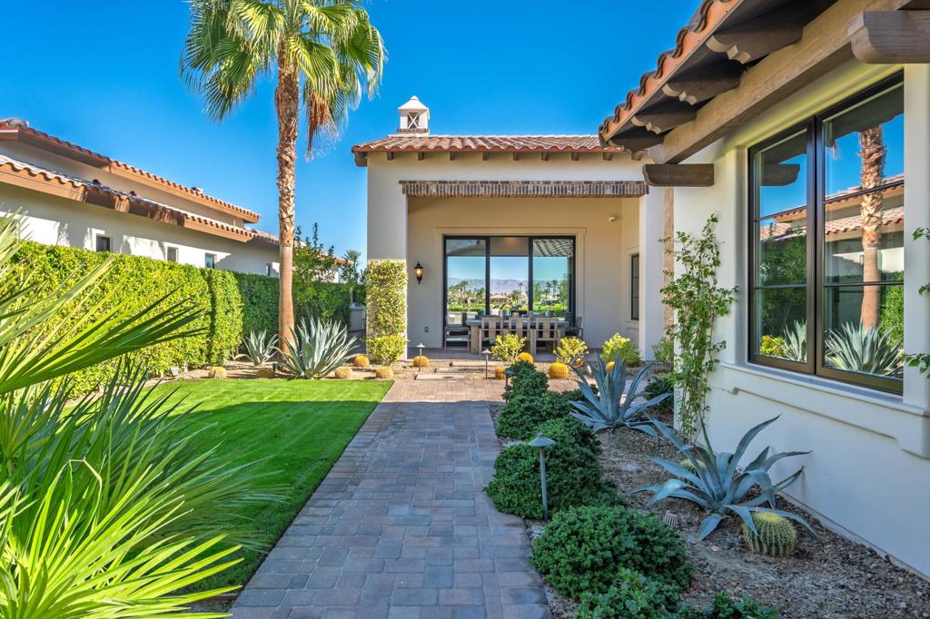 MLS #219138754DA image #9