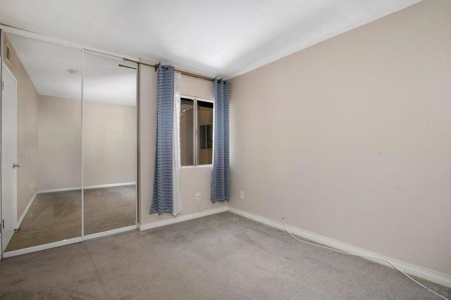 17105 W Bernardo Dr, San Diego CA: https://media.crmls.org/mediaz/7d3c4610-7c8d-4fce-8ccc-c2f22f706906.jpg