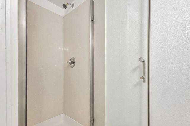 576 Sylvan Street, Daly City CA: https://media.crmls.org/mediaz/7d3c731d-33b8-4489-9313-585cf1d09457.jpg