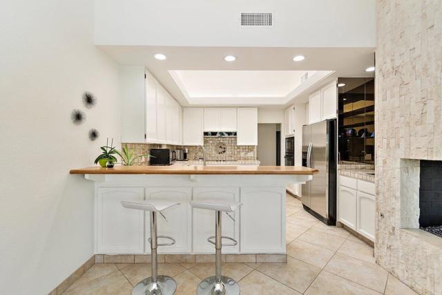 Image 16 of 39 For 79414 Montego Bay Court 26