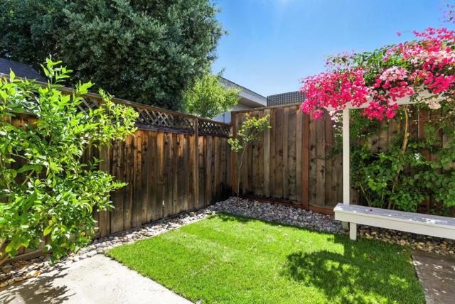 106 Mill Road, Los Gatos CA: https://media.crmls.org/mediaz/7d3f8afb-4bc5-4ba9-a23a-546218aebca9.jpg