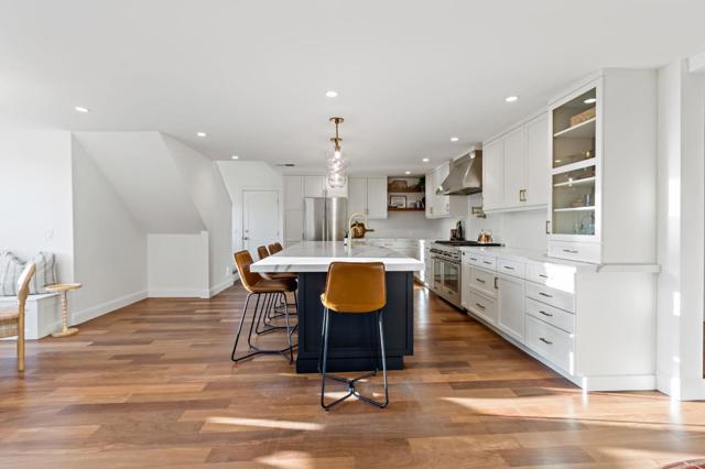 10 Bennett Road, Redwood City CA: https://media.crmls.org/mediaz/7d403687-089a-408f-9368-9ee621347014.jpg