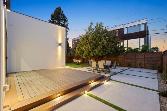 1025 Walnut Street, San Carlos CA: https://media.crmls.org/mediaz/7d408cbf-cf27-4b69-900e-c31c10293974.jpg