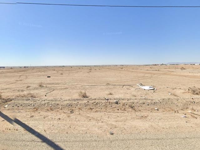 1231 Johnson Avenue, Thermal CA: https://media.crmls.org/mediaz/7d4130c9-a780-4913-94b7-d776b7354b5a.jpg