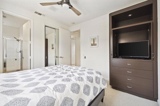 48205 Via Solana, La Quinta CA: https://media.crmls.org/mediaz/7d435a2a-7463-4925-8d2d-9d16b59f4023.jpg