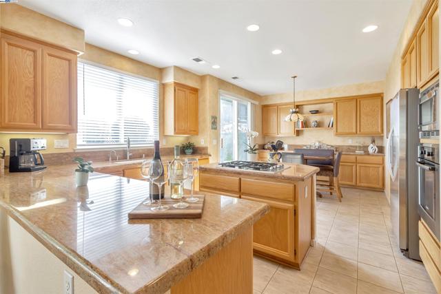 Image 10 of 53 For 2386 Pacifica Ct