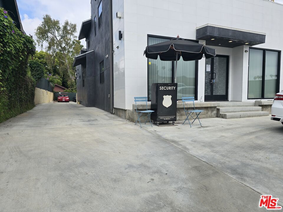 1245 Crenshaw Boulevard