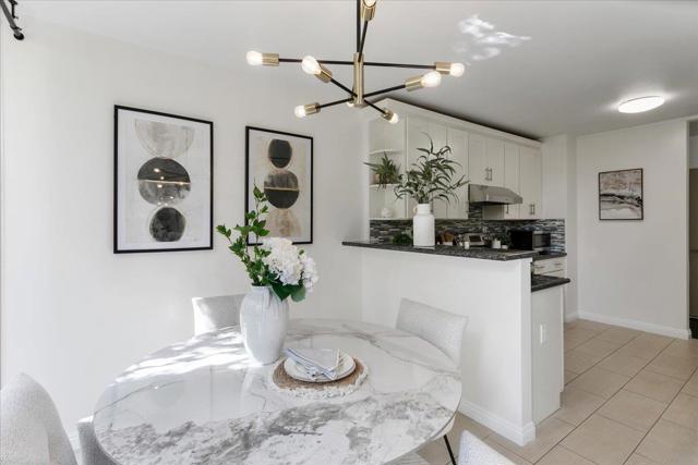 455 Grant Avenue, Palo Alto CA: https://media.crmls.org/mediaz/7d47dd98-081d-4213-9be8-2777b3c0b754.jpg