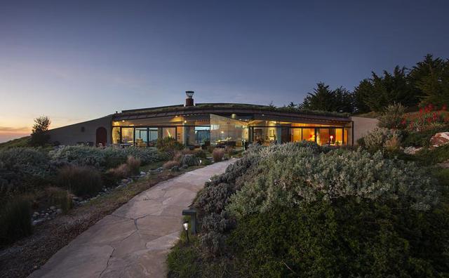 46400 Clear Ridge Road, Big Sur CA: https://media.crmls.org/mediaz/7d483761-afdb-4bb8-9000-4e4c80c46054.jpg