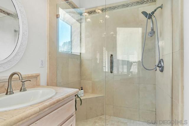 45703 Calle Ayora, Temecula CA: https://media.crmls.org/mediaz/7d491579-99f7-4732-9482-65859657f112.jpg