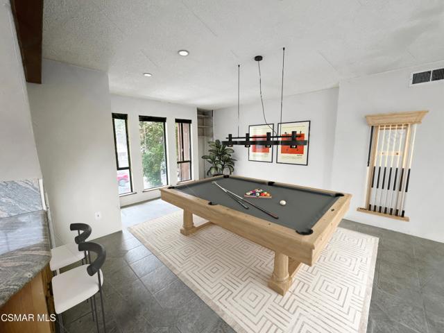 11916 Idaho Avenue, Los Angeles CA: https://media.crmls.org/mediaz/7d4972f7-bbf5-4b43-9081-98a06857b425.jpg