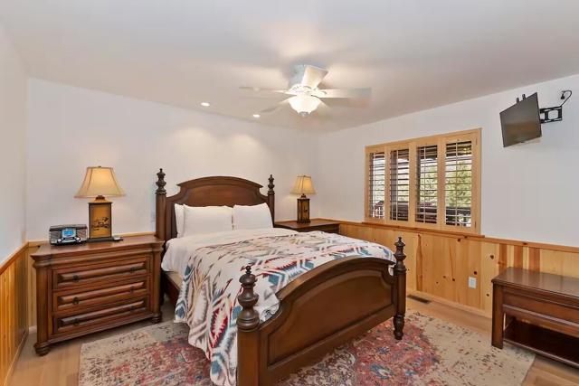 42369 Eagle Ridge Drive, Big Bear CA: https://media.crmls.org/mediaz/7d49f4de-7a5e-4246-80b0-220c6bb12810.jpg