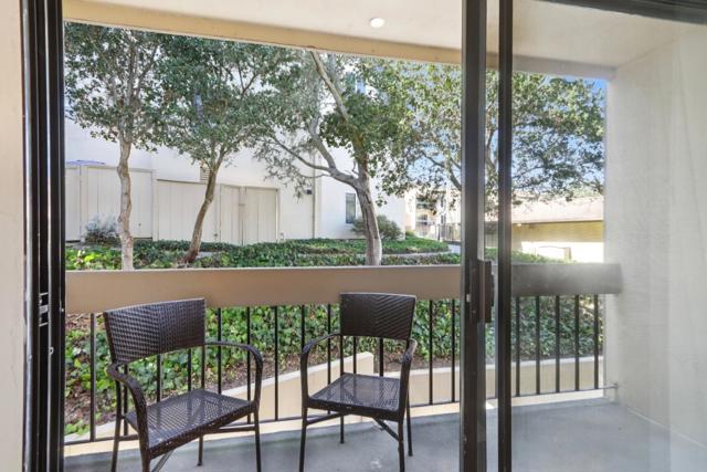 4205 Golden Oaks Lane, Monterey CA: https://media.crmls.org/mediaz/7d4a10df-6e6a-4e71-8a14-8853303d9d83.jpg