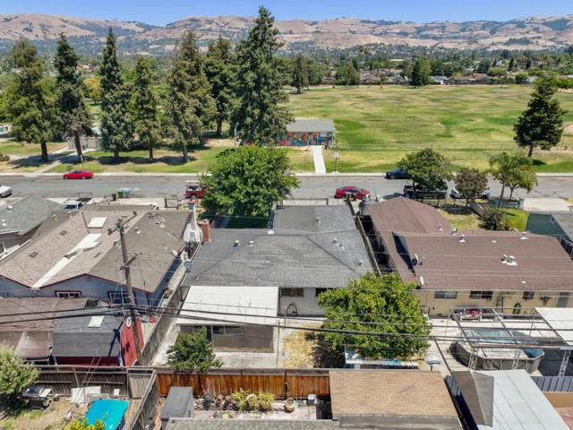 769 Peter Pan Avenue, San Jose CA: https://media.crmls.org/mediaz/7d4bb728-bad6-477e-ad49-f6eb1699bb7b.jpg