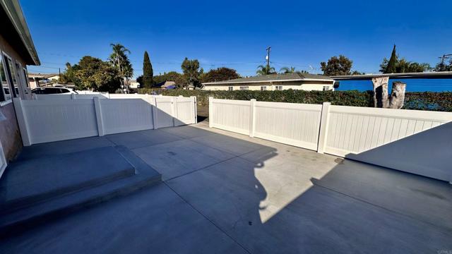 Detail Gallery Image 12 of 15 For 178 W Los Angeles Dr, Vista,  CA 92083 - 2 Beds | 1 Baths