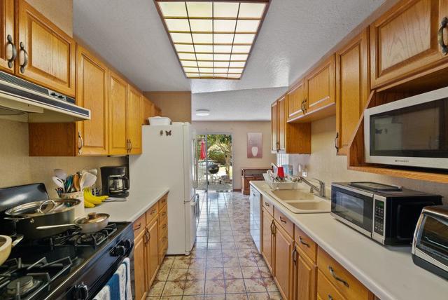 1239 La Madrona Drive, Santa Cruz CA: https://media.crmls.org/mediaz/7d4cb486-30d7-42d6-84a1-abc0c05ac7a6.jpg