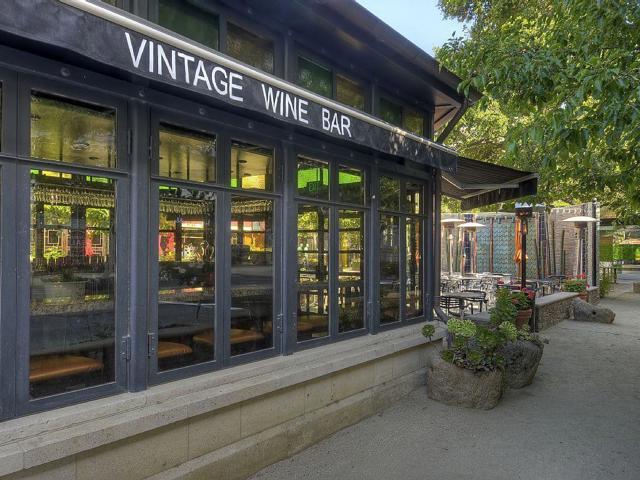 333 Santana Row, San Jose CA: https://media.crmls.org/mediaz/7d4cc022-2698-49cb-b22c-17131ea6693c.jpg