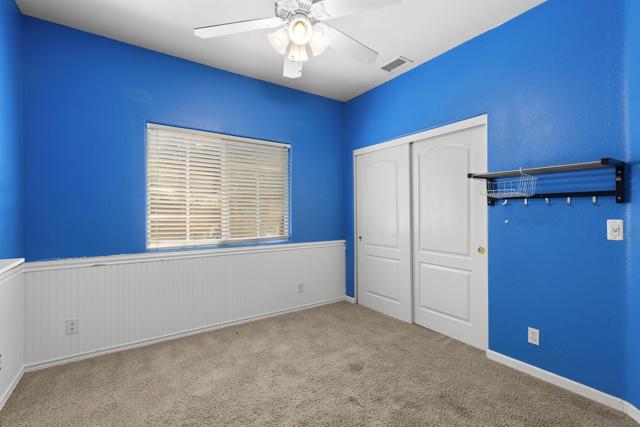 24849 Pappas Rd, Ramona CA: https://media.crmls.org/mediaz/7d4cf1d0-62f6-4289-a337-856577370aff.jpg