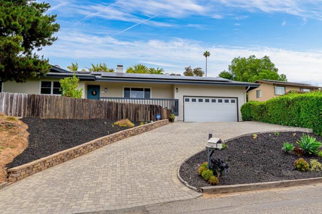 Detail Gallery Image 34 of 56 For 2442 Sunflower, Vista,  CA 92083 - 3 Beds | 2 Baths