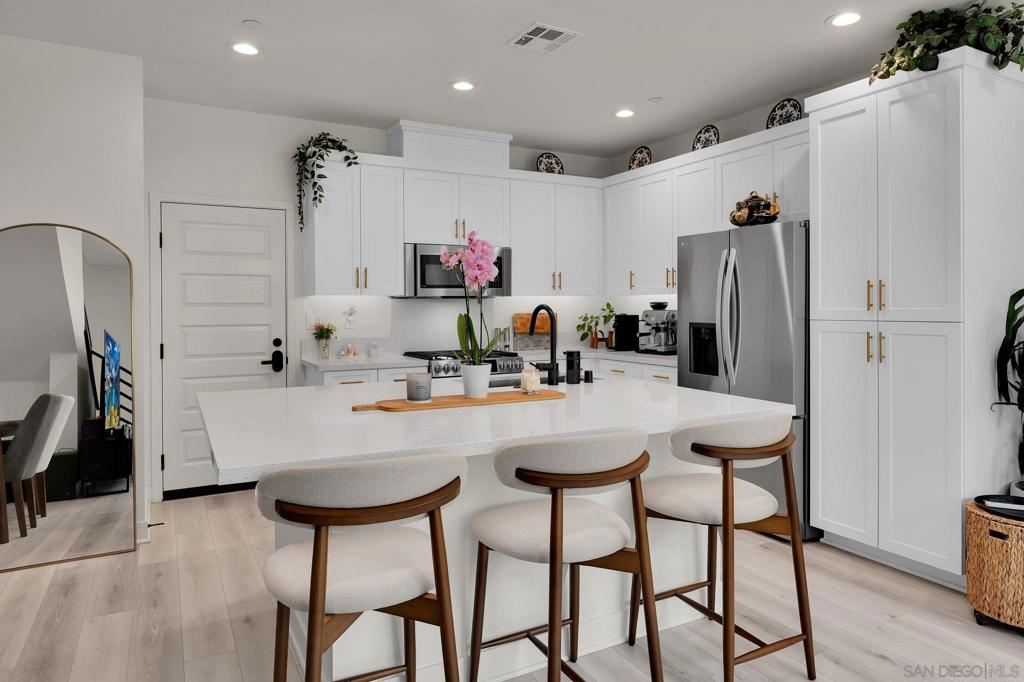 9161 Hala Way - photo 9