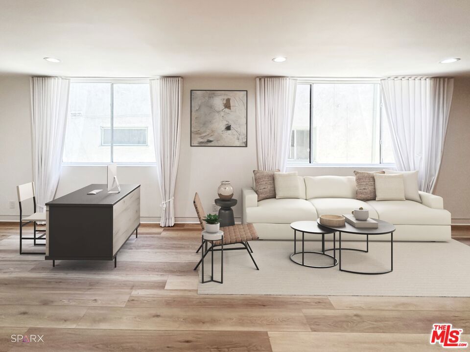 https://media.crmls.org/mediaz/7d4f1062-ee45-4f23-b23c-876b1e44b324.jpg?preset=X-Large