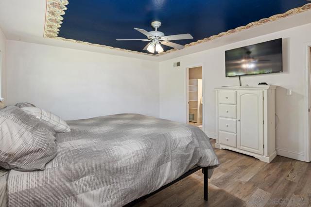 1140 Cloverleaf Dr, El Cajon CA: https://media.crmls.org/mediaz/7d5024c9-b095-4edc-9c97-75321007b209.jpg