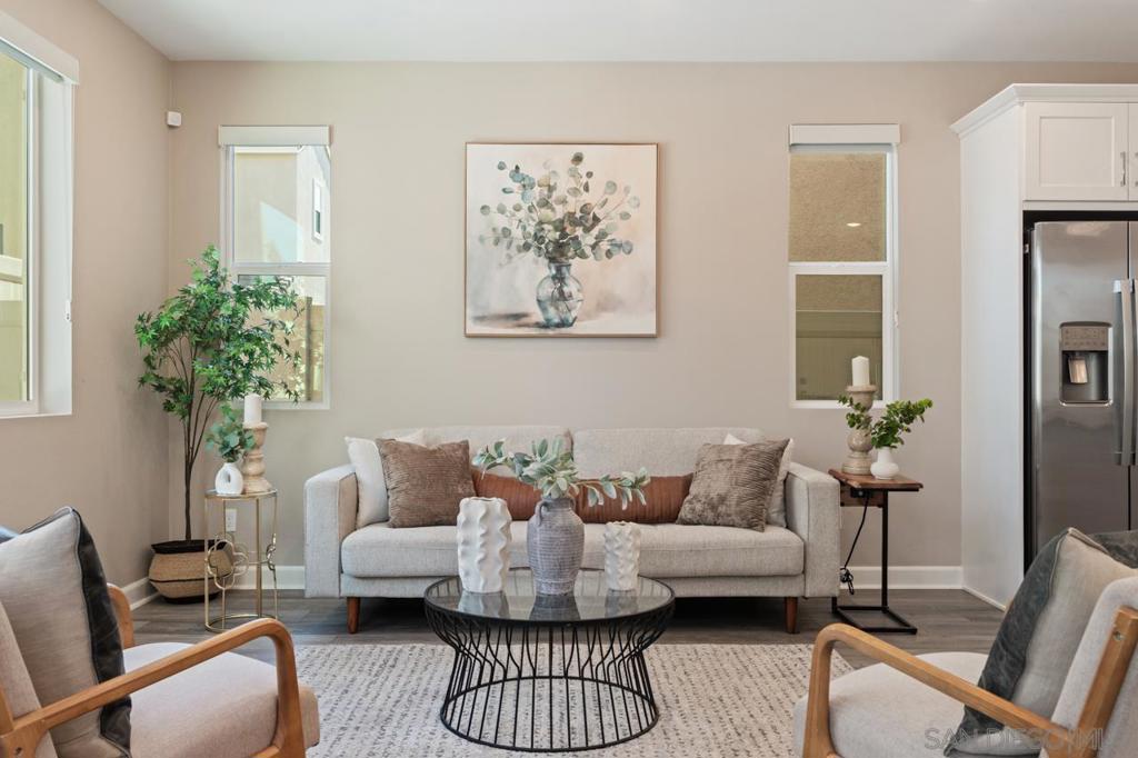 MLS #250042612SD image #16